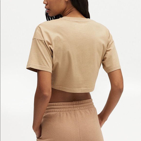 LIKE NEW Tna | Laid Back Tee in Tie Dye Beige Grey - Picture 7 of 16